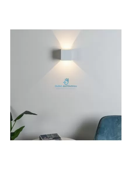 Würfelwandleuchte 12W Doppelemission 3000K weiß IP65